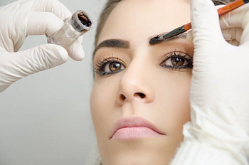 Краска для бровей и ресниц